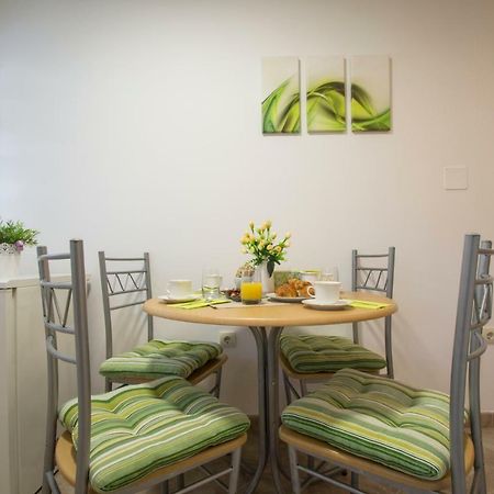 Apartments Jessica Цриквениця Екстер'єр фото