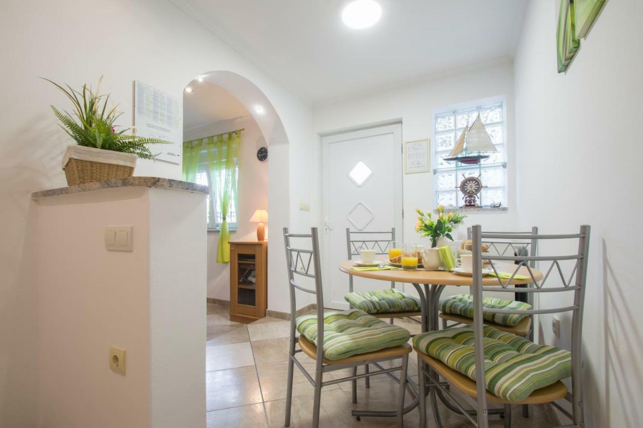 Apartments Jessica Цриквениця Екстер'єр фото